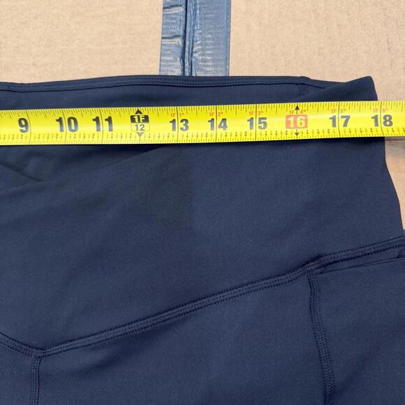 Fabletics Oasis PureLuxe High Waisted Crossover 7/8 Leggings Women's 2X Black - Picture 9 of 13